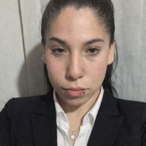 Oriana, Babysitter in José Marmol