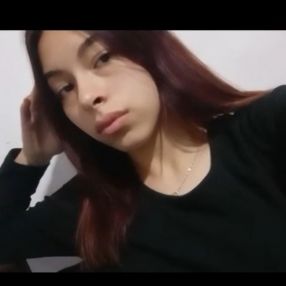 Mia, Niñera en La Punta
