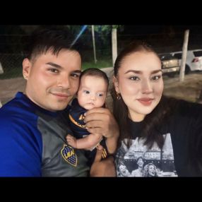 Yanet, Familia en Villa Vatteone