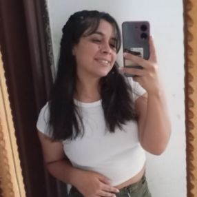 Antonella, Niñera en Malvinas Argentinas