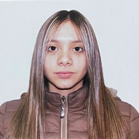 Bianca, Niñera en Capitán Bermúdez