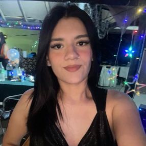 Jazmin Lucia, Niñera en Rodeo de la Cruz