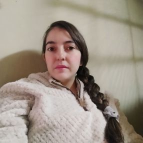 Karina, Niñera en Temperley