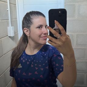 Ayelen, Babysitter in Jesus María