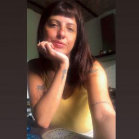 Maive, Niñera en Ciudadela