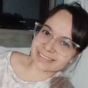 Florencia Elizabeth, Babysitter in La Reja