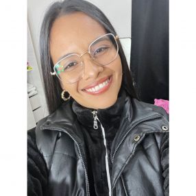 Mirna, Babysitter in San Luis
