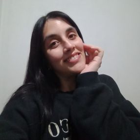 Florencia, Niñera en La Plata