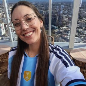 Brisa Coral, Niñera en Toledo