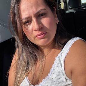 Genesis, Babysitter in Avellaneda