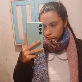 Valeria, Niñera en Piñeyro