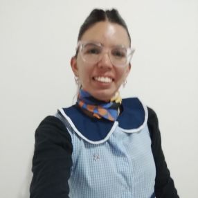 Karen, Niñera en Brandsen