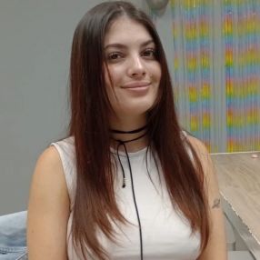 Maria jose, Niñera en La Capital