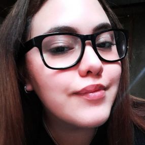 Ariana, Niñera en Tres de Febrero