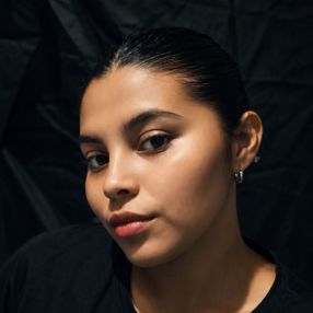 Lucila Aylen, Babysitter in La Banda