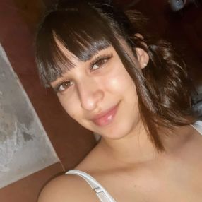Brenda, Niñera en Lisandro Olmos