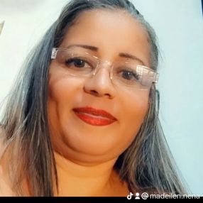 Madeilen, Babysitter in Tortuguitas