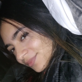 Daiana Dolores, Niñera en Villa Vatteone