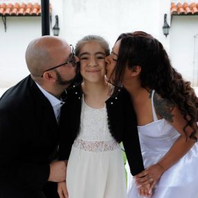 Veronica, Familia en San Isidro