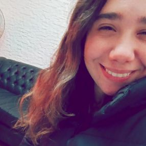 Tais, Babysitter in San Miguel