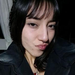 Evelyn, Niñera en Esquel