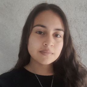 Morena, Babysitter in Río Tercero