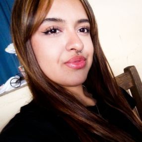 Ariana, Niñera en Sanchez de Loria