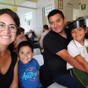 Jonatan, Familia en Turdera