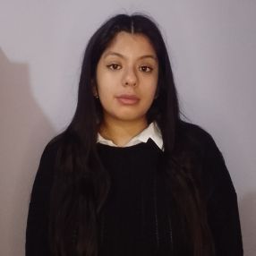 Cynthia, Babysitter in 9 de Abril