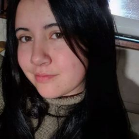 Yaquelin, Babysitter in El Talar