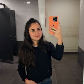 Belén, Babysitter in San Luis