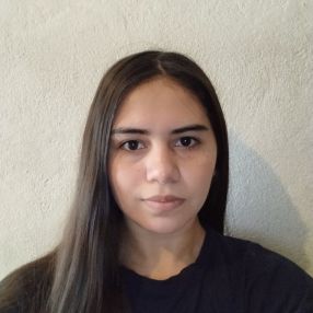 Tiziana, Niñera en Monte Cristo