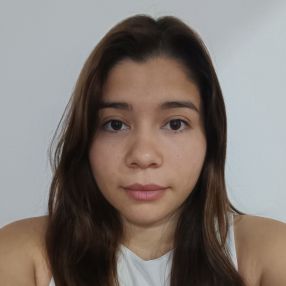 Eunice, Babysitter in Córdoba