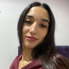 Ariana, Niñera en Villa Mercedes