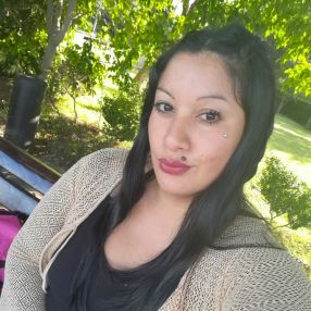 Milagros Soledad, Babysitter in Ingeniero Budge