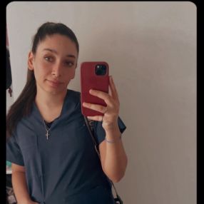 Magdalena, Niñera en Acassuso