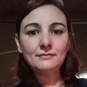 Romina, Babysitter in Zárate
