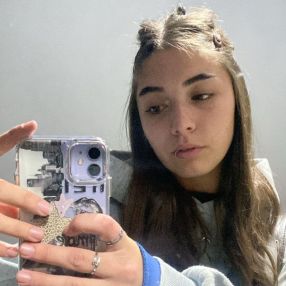 Jacqueline, Niñera en Crespo