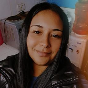 Florencia ester, Babysitter in Zeballos