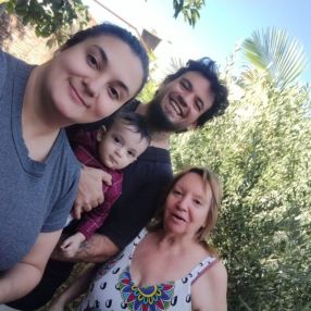 Claudia, Family in Villa Madero