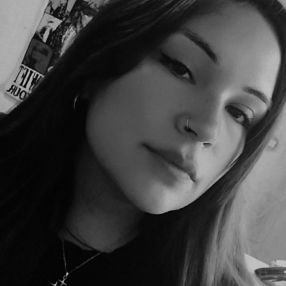 Anabela, Babysitter in Luis Guillon