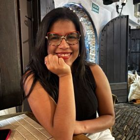 Maria Laura, Babysitter in Morón
