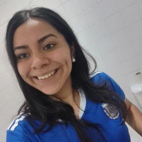 María Elena, Niñera en Aguilares