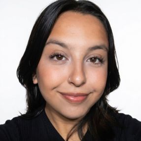 Belen, Babysitter in Rosario