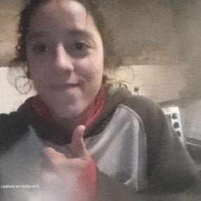 Lourdes, Babysitter in San Isidro