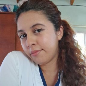 Erika Noelia, Niñera en Banfield