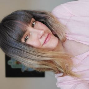 Candela, Babysitter in Paraná