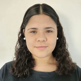 Iorana, Niñera en Batán