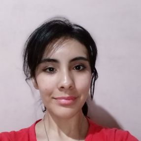 Morena, Babysitter in José Marmol