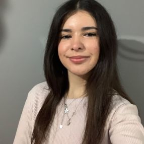 Micaela, Niñera en Altos de San Lorenzo